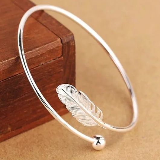 Soft Feather Bracelet